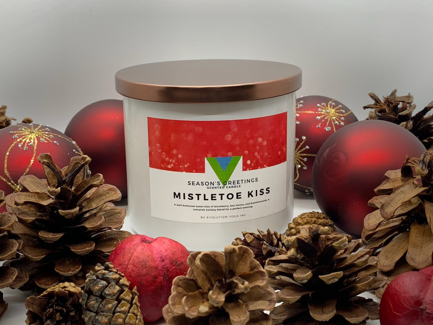 Mistletoe Kiss - 3 Wick Candle